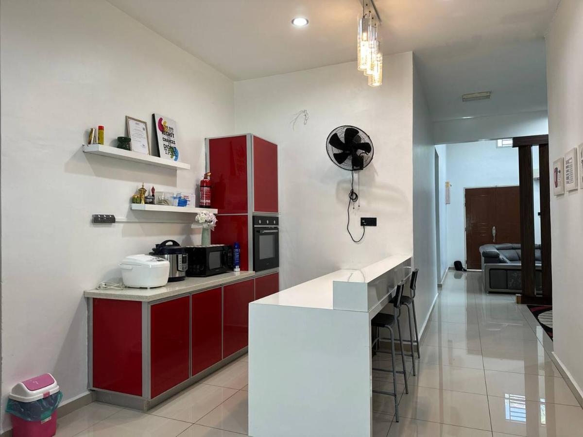 Bandar Melaka Family Bungalow Private Pool Bbq Wifi Netflix Zewnętrze zdjęcie