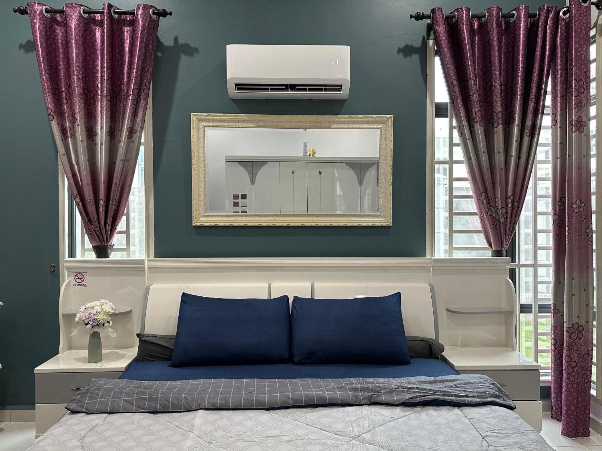 Bandar Melaka Family Bungalow Private Pool Bbq Wifi Netflix Zewnętrze zdjęcie