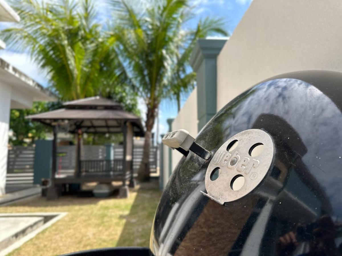 Bandar Melaka Family Bungalow Private Pool Bbq Wifi Netflix Zewnętrze zdjęcie